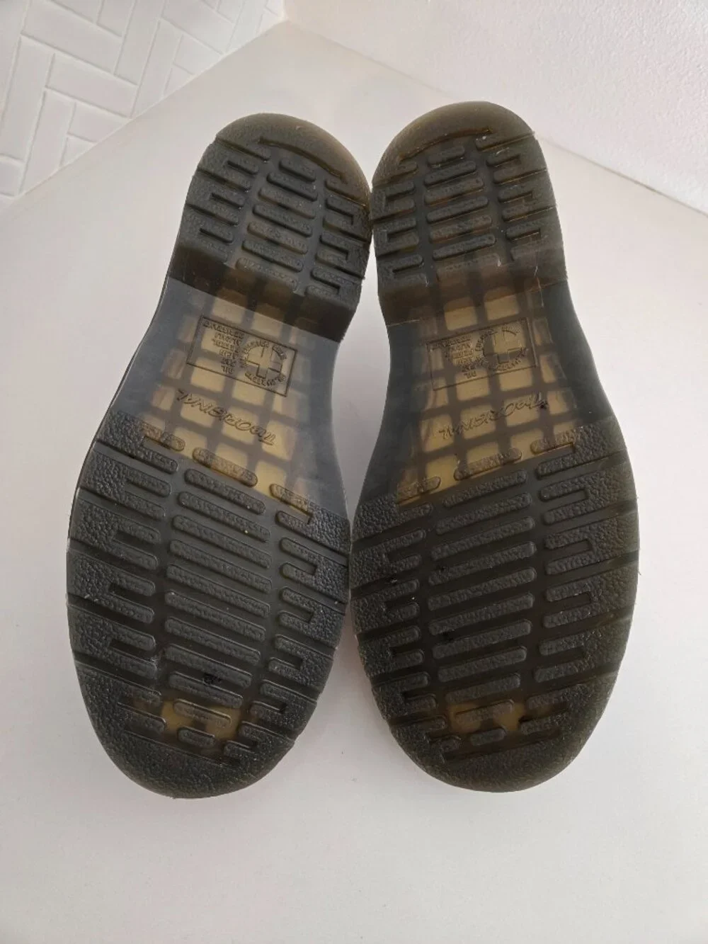 Dr Martens 1461 The National Gallery Georges Seurat Bathers Shoe UK7 US Mens 8